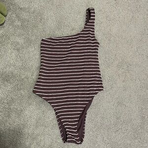 NWOT one shoulder one piece swimsuit